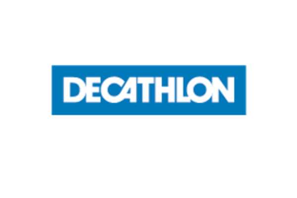ملابس رياضية نسائية, ماركة ديكاتلون Decathlon